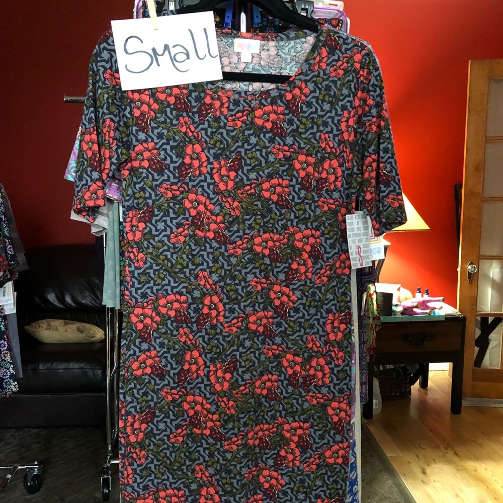 Lularoe Julia